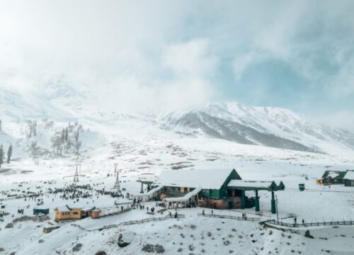 Enchanting Kashmir: A 6-Day Journey Through Paradise